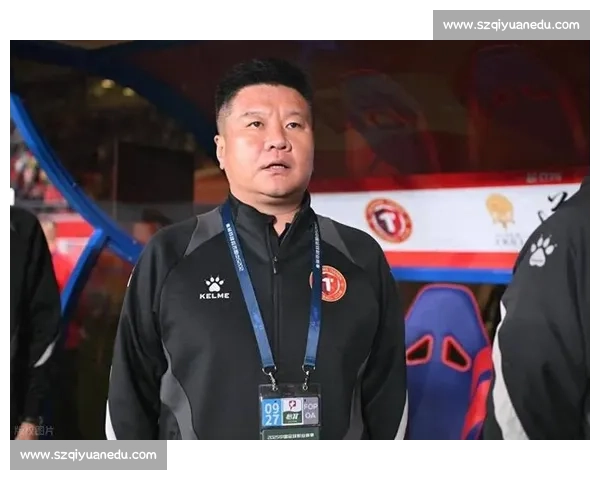 以主教练为核心打造球队体系引领新赛季全面升级战略革新稳步前行 以主教练为核心打造球队体系引领新赛季全面升级战略革新稳步前行